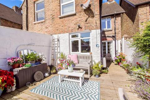 undefined, Queen Street, Littlehampton BN17