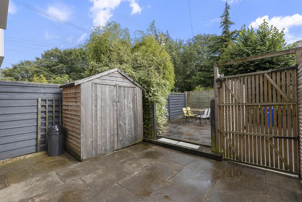 4 Westwood Rd, Sheffield 04 297.png