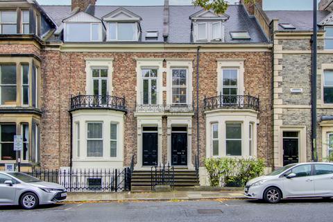 2 bedroom flat to rent, Claremont Terrace, Spital Tongues, Newcastle upon Tyne