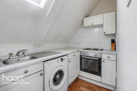 3 bedroom flat for sale, Hamlet Court Road, WESTCLIFF-ON-SEA