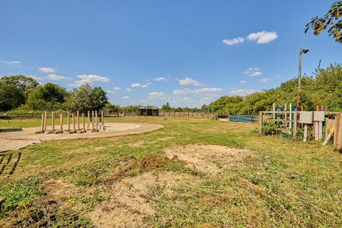 5 bedroom farm house for sale, Weavings Farm, Abingdon Road, Standlake Witney, OX29 7QN