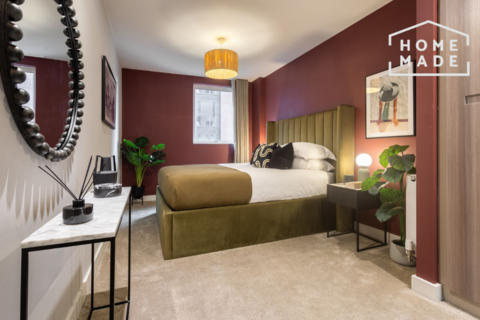 3 bedroom flat to rent, New York Square, Leeds, LS2