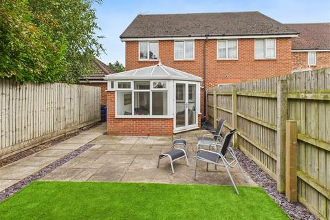 3 bedroom end of terrace house for sale, Langthwaite Close, Brough