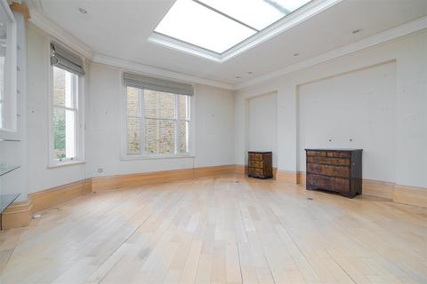 2 bedroom apartment for sale, Stratford Road, London