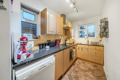 2 bedroom maisonette for sale, Royston Road, Byfleet KT14