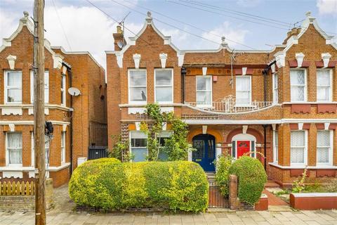 4 bedroom terraced house for sale, Sudbourne Road, London SW2