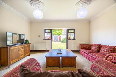 undefined, FLEMMING AVENUE, Leigh-On-Sea