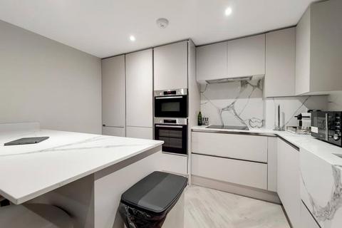 3 bedroom apartment for sale, Kinnerton Street, London, SW1X