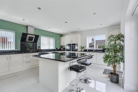 4 bedroom detached house for sale, Jessie Lane, Ilkeston