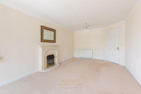 1 bedroom flat for sale, Millfield Court, Crawley RH11