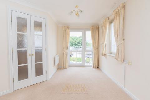 1 bedroom flat for sale, Millfield Court, Crawley RH11