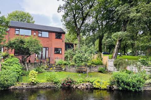 4 bedroom semi-detached house for sale, Church Road, Greenfield OL3