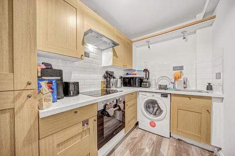 2 bedroom flat for sale, Worgan Street, London SE16