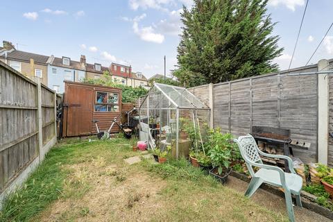 14 Alexandra Road, Gravesend, DA12 2QQ