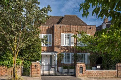 undefined, Clifton Hill, London, NW8