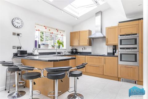 5 bedroom semi-detached house for sale, Upcroft Avenue, Edgware, HA8