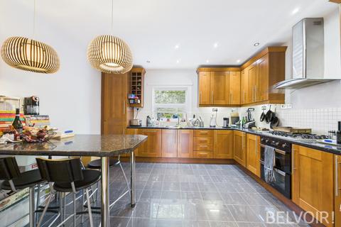 2 bedroom flat for sale, 3 Larch Close, Liverpool L19