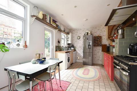 3 bedroom semi-detached house for sale, Alfred Road, Hastings