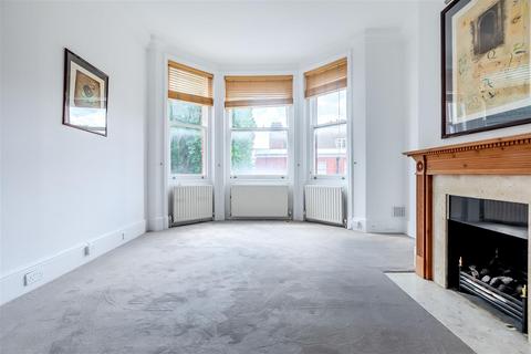2 bedroom flat for sale, Cranley Gardens, London SW7