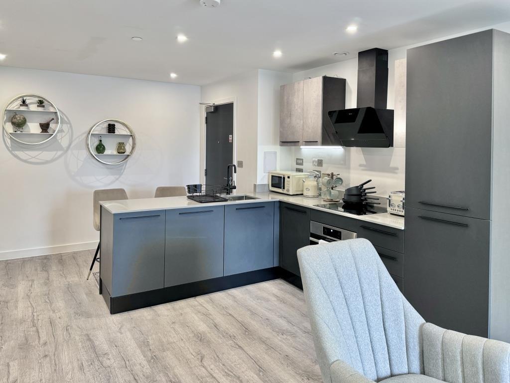 Kitchen 3.jpg