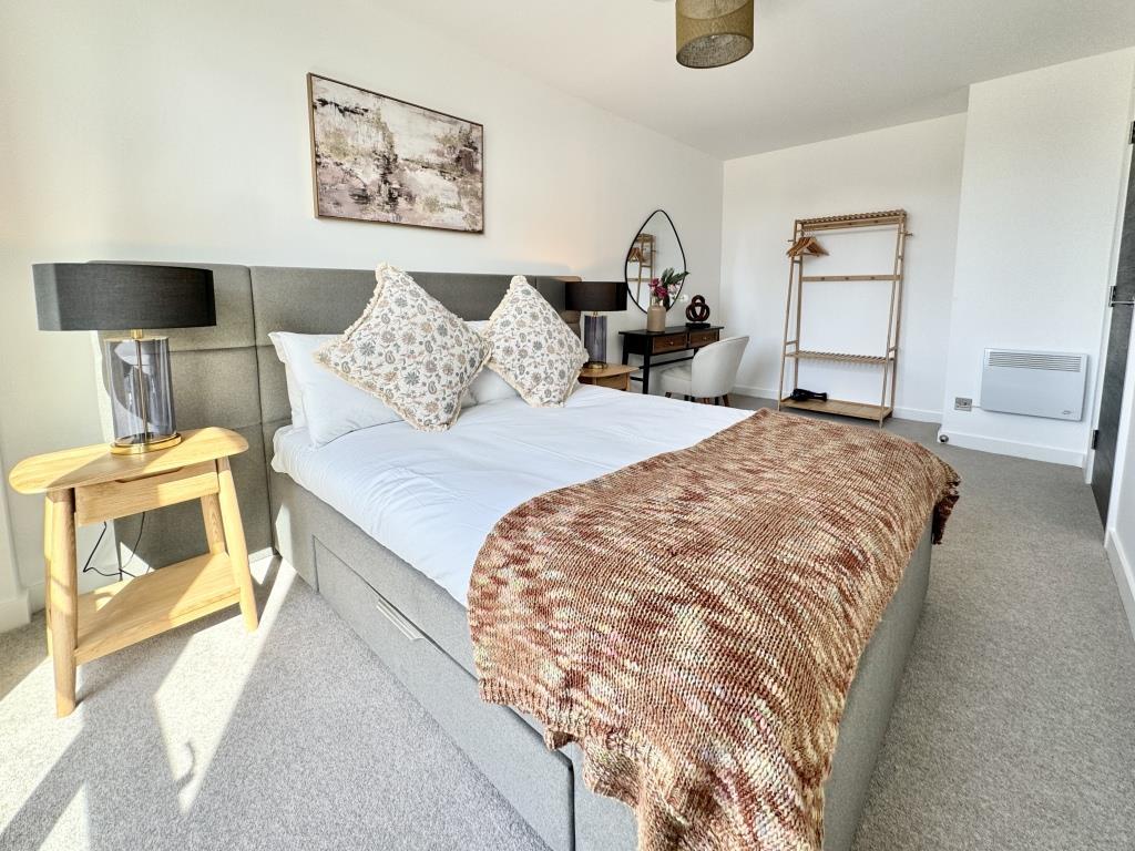 Bedroom 5.jpg