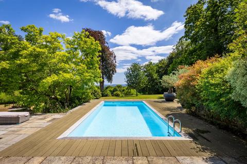 Highercombe Lodge Highercombe Road, Haslemere, GU27 2LH