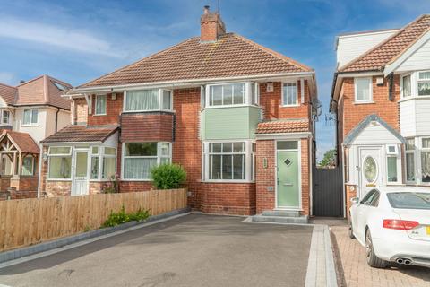 85 Barn Lane, Solihull, B92 7NB