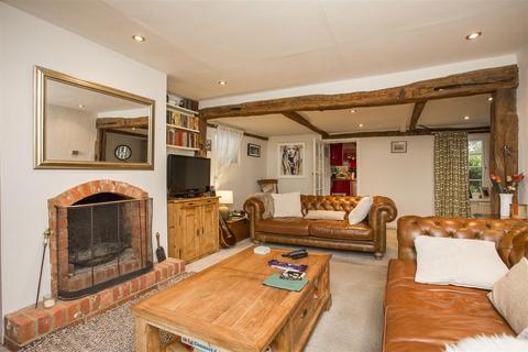 4 bedroom house for sale, The Street, Mereworth ME18