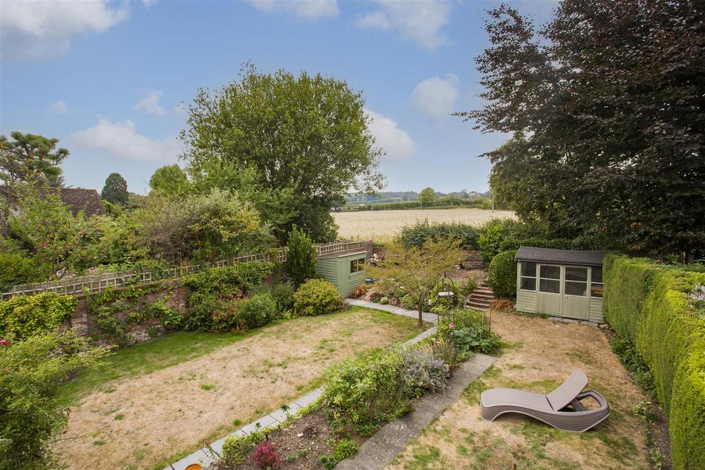 Garden &amp; Views