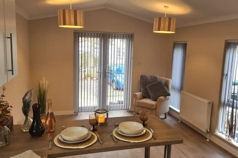 2 bedroom park home for sale, Littlehampton, West Sussex, BN16