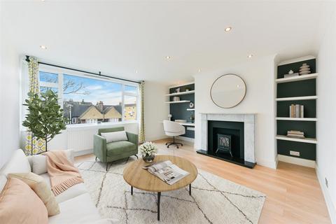 Heathfield Road, London
