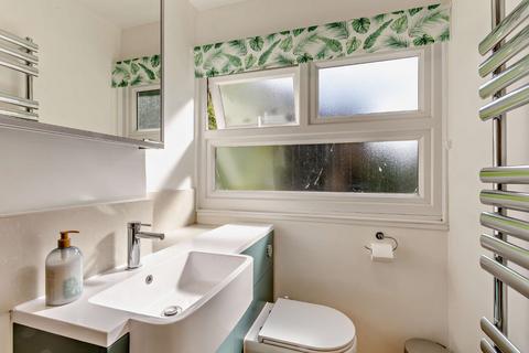 27 Highsett, Cambridge, CB2 1NX