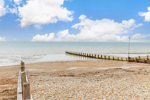1 bedroom flat for sale, The Esplanade, Bognor Regis, West Sussex