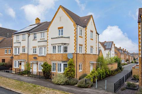 undefined, Roman Road, Corby NN18