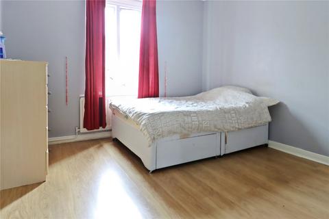 undefined, Kingsmere Gardens, Tyne and Wear NE6