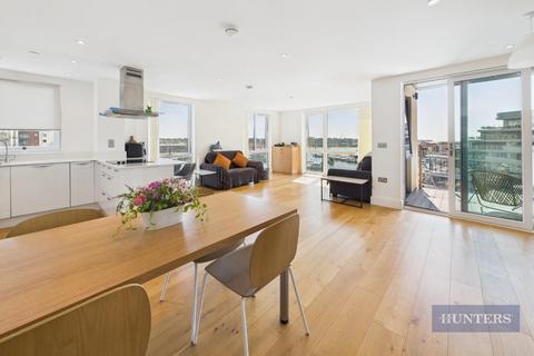 2 bedroom apartment for sale, Alexandra Wharf, Maritime Walk, Ocean Village