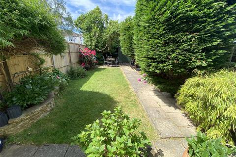 undefined, Westbrook Avenue, Hampton, TW12