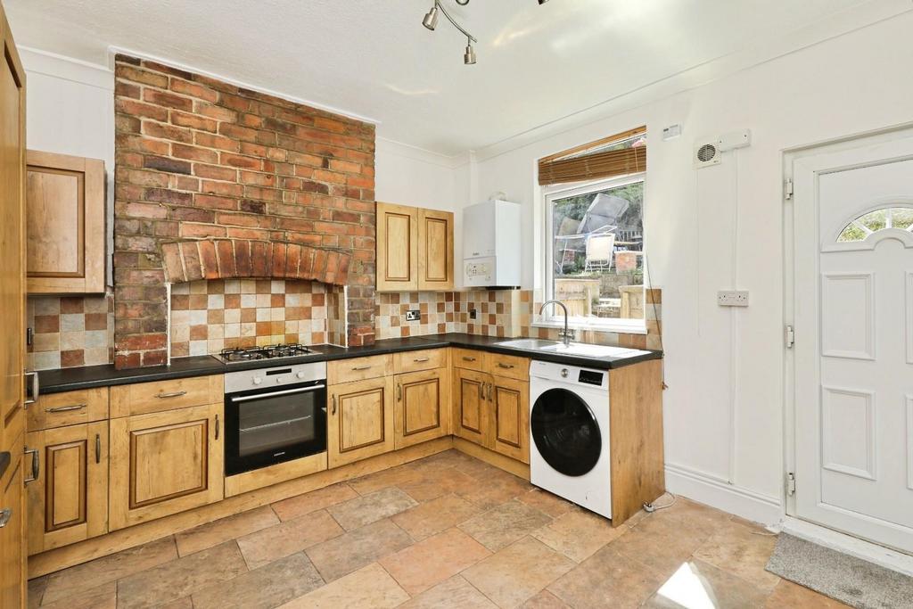 Dining kitchen