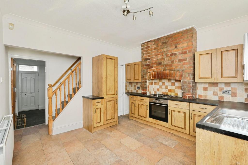 Dining kitchen