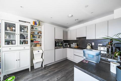 1 bedroom apartment for sale, Moorhen Drive, London NW9