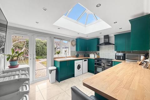 17 Bramley Close, Alresford, Colchester, CO7 8EL