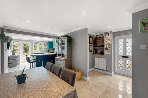 17 Bramley Close, Alresford, Colchester, CO7 8EL