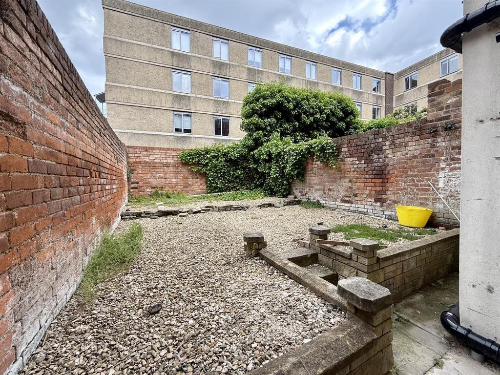 Garden.jpg