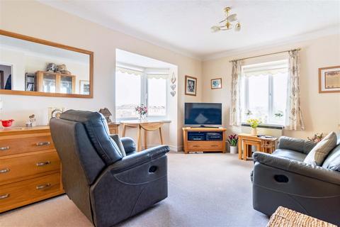 2 bedroom retirement property for sale, Gratwicke Road, Worthing