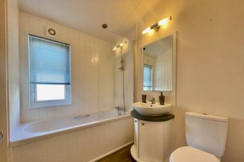 2 bedroom lodge for sale, Two Bed Willerby Clearwater (40x20) Oyster Bay Coastal & Country Retreat, Goonhavern TR4