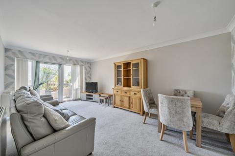 2 bedroom apartment for sale, Stewart Court, Denham Garden Village, Buckinghamshire