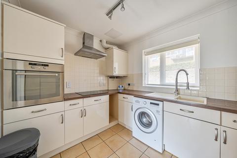 2 bedroom apartment for sale, Stewart Court, Denham Garden Village, Buckinghamshire