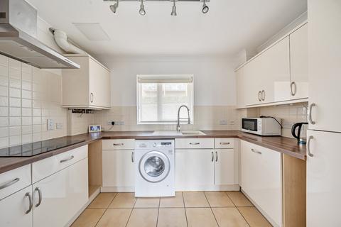 2 bedroom apartment for sale, Stewart Court, Denham Garden Village, Buckinghamshire
