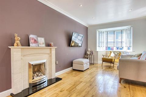 3 bedroom detached house for sale, Worcester Close, Chesterfield S45