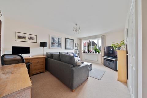 8 Cambridge Walk, Fulbourn, Cambridge, CB21 5GA